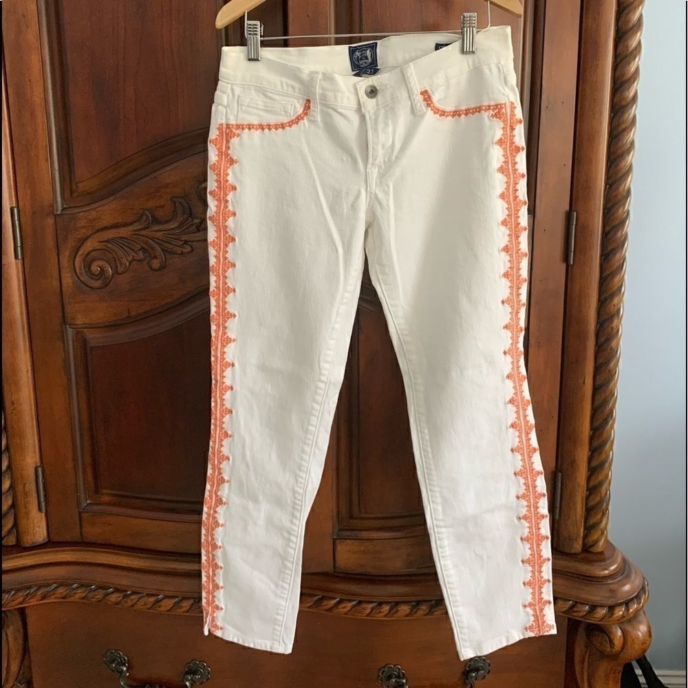 Lucky Brand Charlie Skinny Capris- Size 4